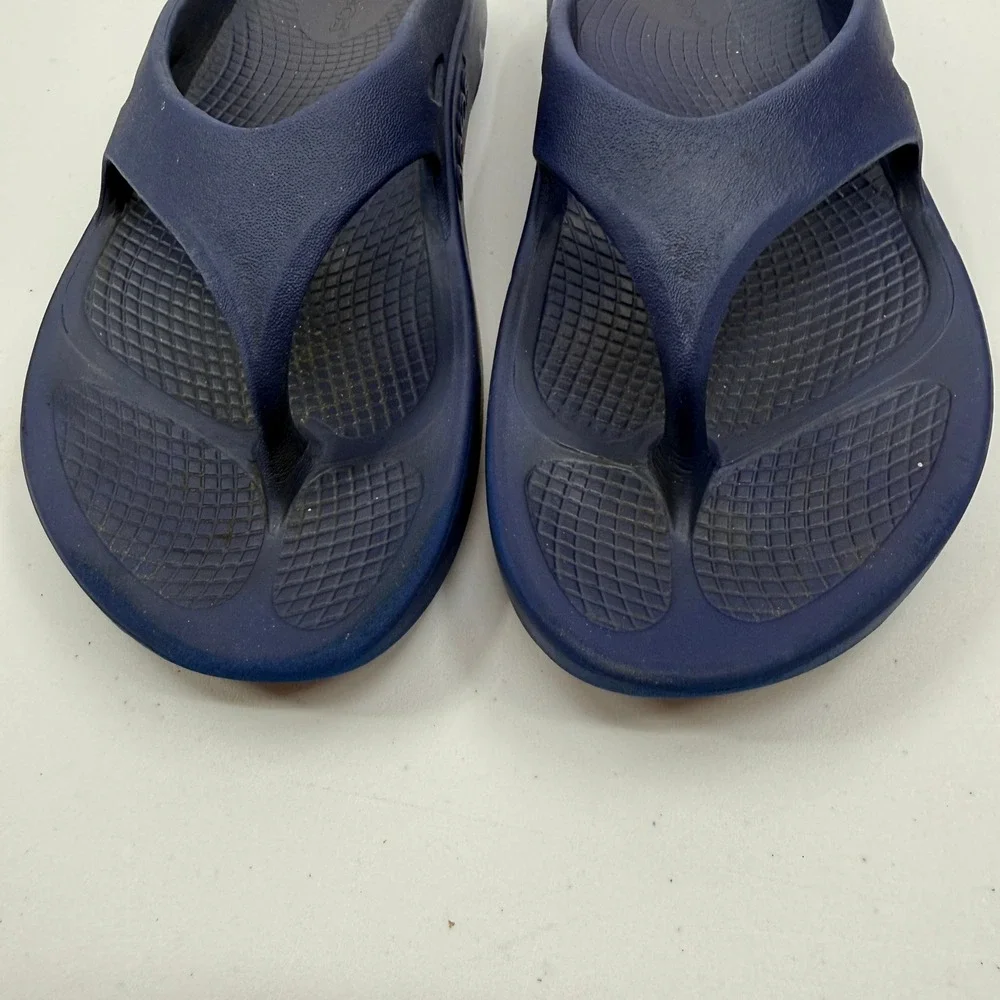 OOFOS Original Sandal Women Size 7 Mens 5 Navy Blue Recovery Thong Flip Flop